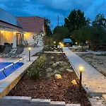 Apartament Bleu Fontaine Kekkut