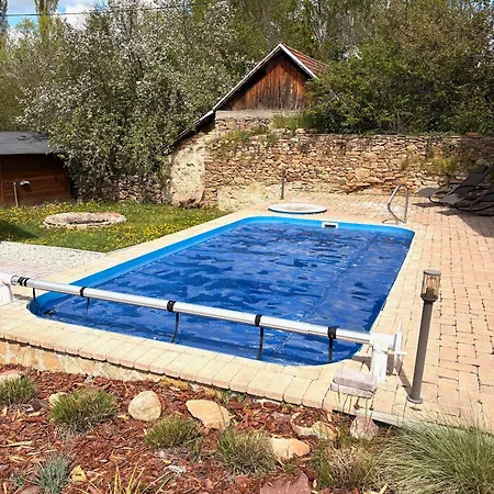 Bleu Fontaine Apartment *